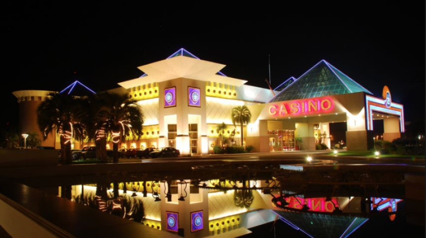 Zona de Azar Argentina - Santa Rosa: Casino Club Pagó Canon en el 2019 71%  más que en el 2018 - Zona de Azar